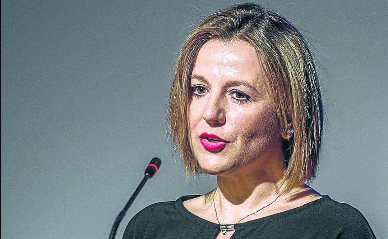 Tamara Yagüe FVEMeko presidenteak mahai-inguruetako bat moderatuko du | Argazkia: Bilboko Ganbara Tamara Yagüe FVEMeko presidenteak mahai-inguruetako bat moderatuko du | Argazkia: Bilboko Ganbara