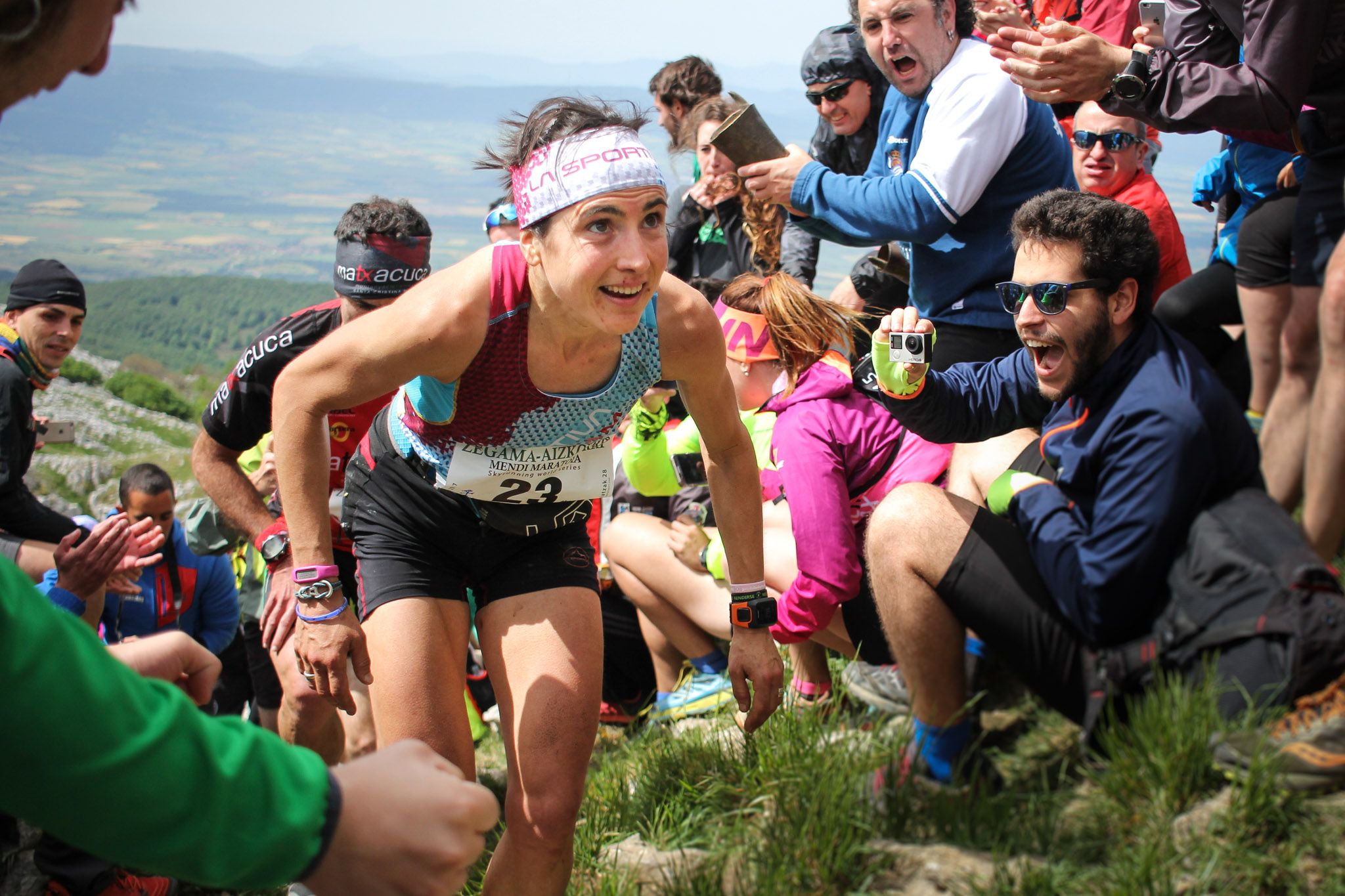 Maite Maiora gipuzkoarrak 2017ko edizioan lortu zuen emakumeen lasterketako historiako markarik onena, egun dirauena | Argazkia: Zegama Aizkorri