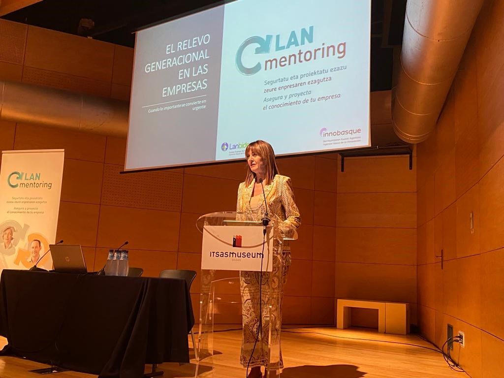 Idoia Mendia Lan eta Enplegu sailburua LanMentoring programaren aurkezpenean | Argazkia: Irekia