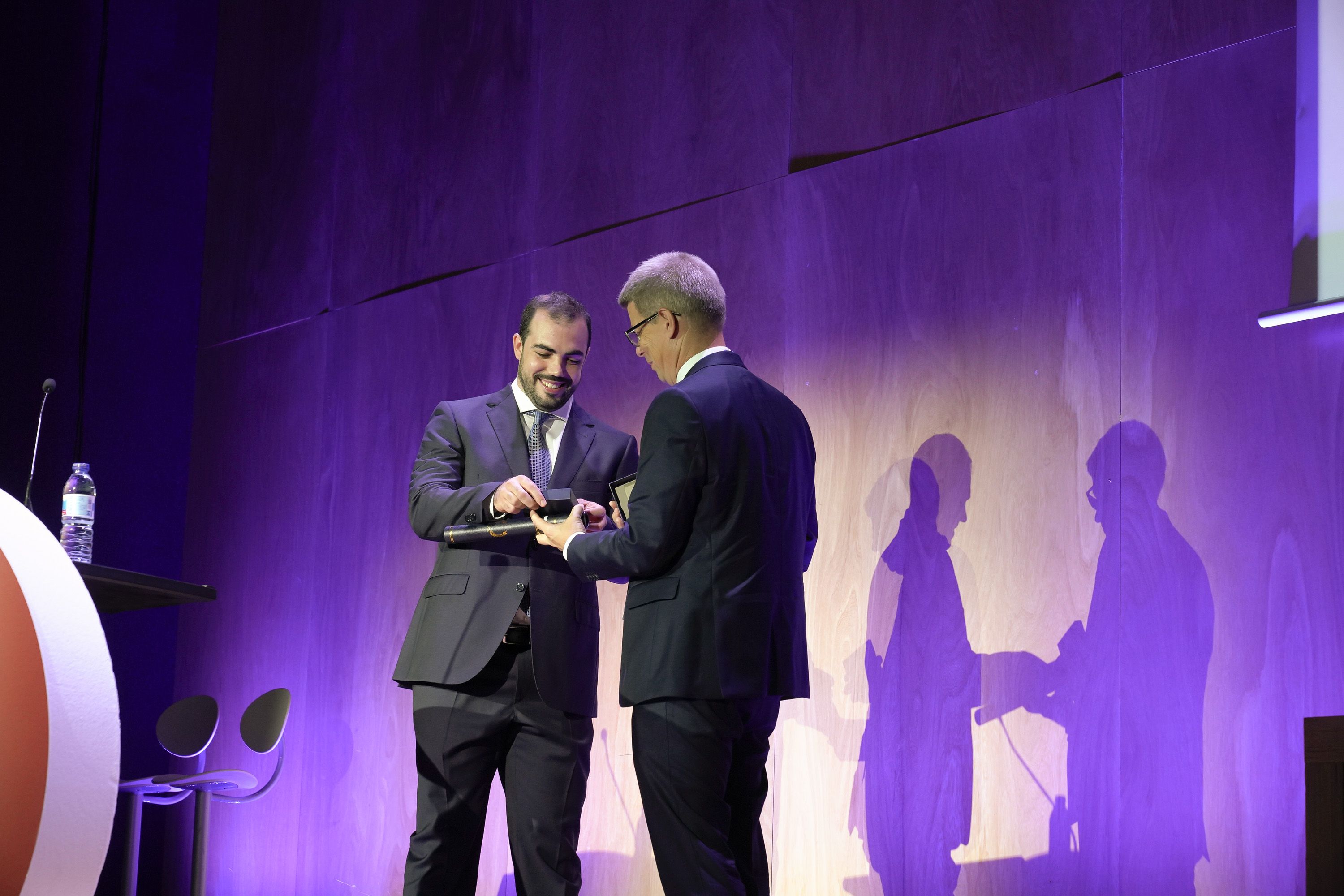 Gorka Ortiz de Zarate Bengoa, domina jasotzen | Argazkia: Mondragon Unibertsitatea Gorka Ortiz de Zarate Bengoa, domina jasotzen | Argazkia: Mondragon Unibertsitatea