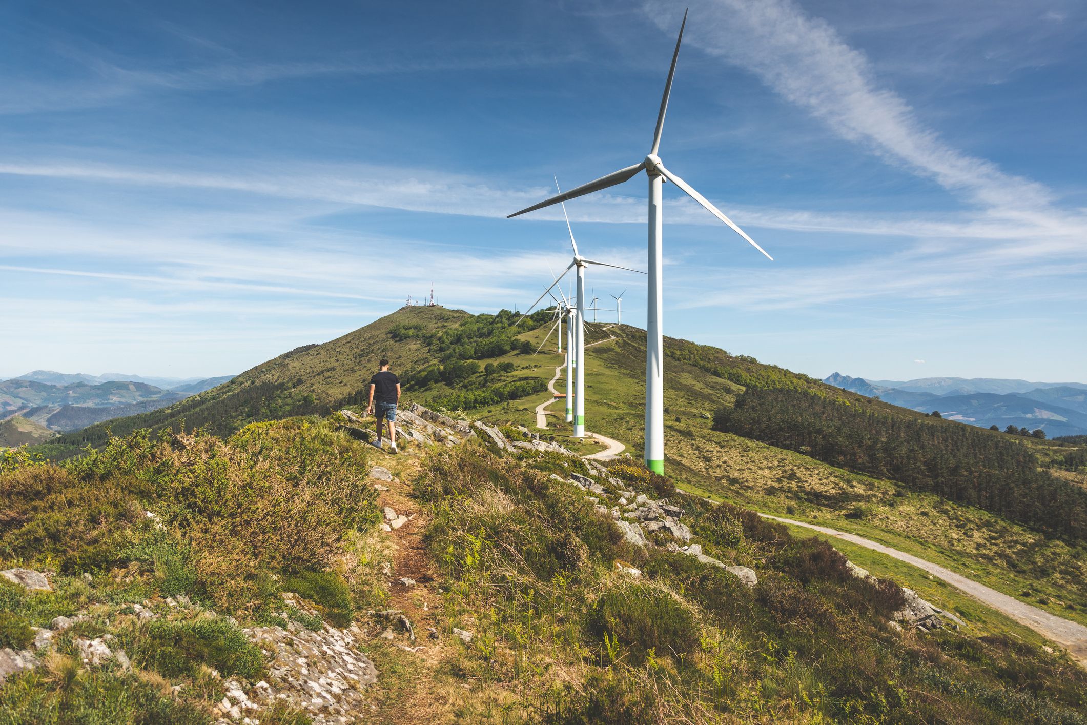 Oiz mendiko parke eolikoa | Argazkia: iStock Oiz mendiko parke eolikoa | Argazkia: iStock