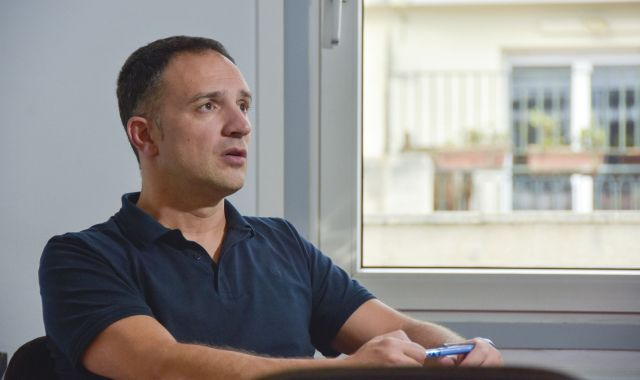 Mitxel Lakuntza Vicario, Bilboko bere bulegoan | Argazkia: ELA Mitxel Lakuntza Vicario, Bilboko bere bulegoan | Argazkia: ELA