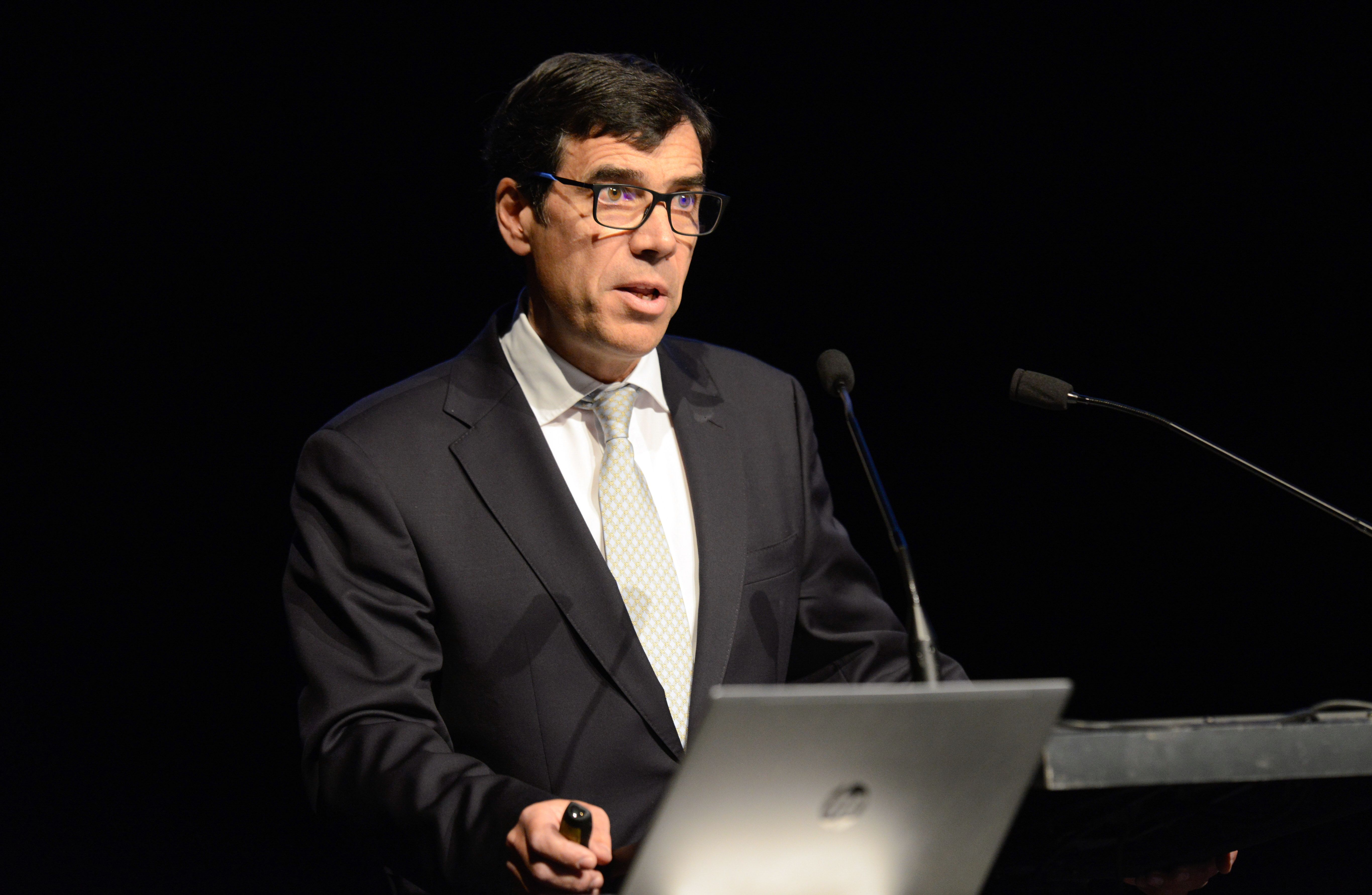 Anton Arriola Kutxabankeko presidentea 2022ko emaitzen aurkezpenean | Argazkia: Kutxabank Anton Arriola Kutxabankeko presidentea 2022ko emaitzen aurkezpenean | Argazkia: Kutxabank