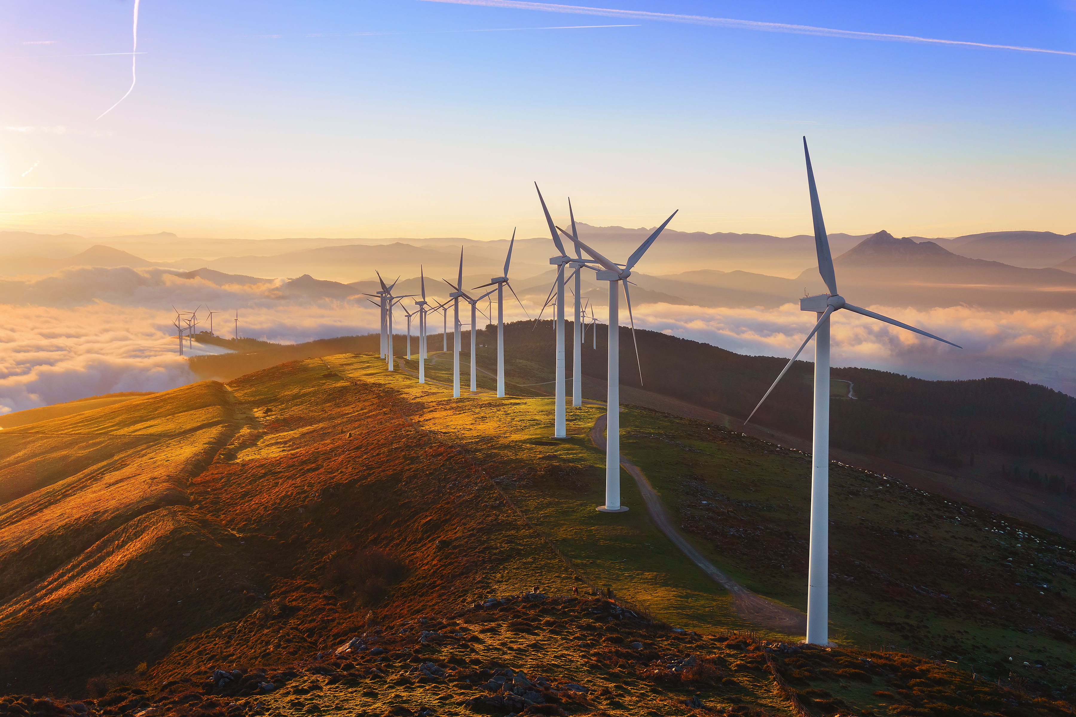 Oiz mendiko parke eolikoa | Argazkia: iStock Oiz mendiko parke eolikoa | Argazkia: iStock