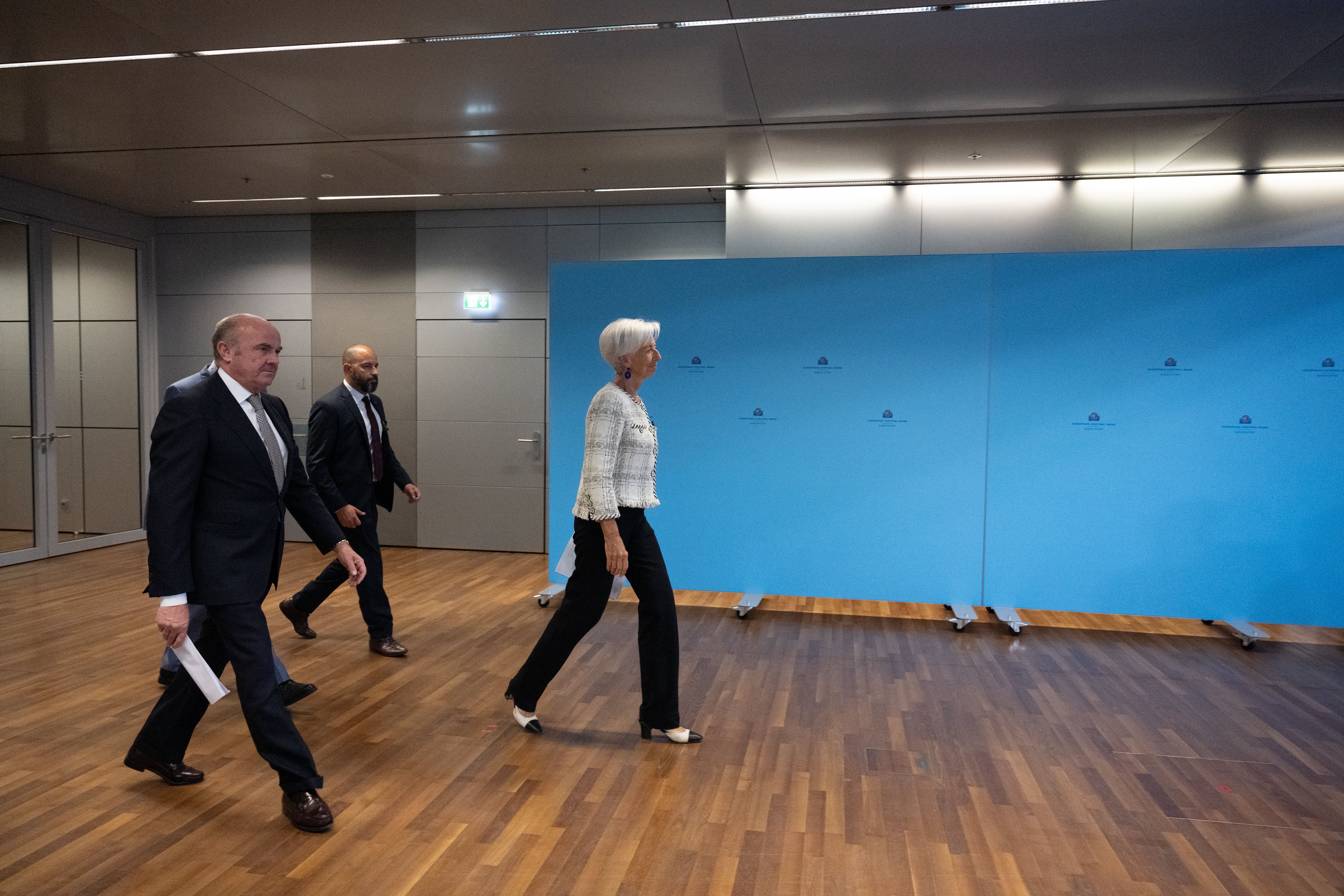 Christine Lagarde, ekaineko EBZko bilera eta gero. Argazkia: EBZ Christine Lagarde, ekaineko EBZko bilera eta gero. Argazkia: EBZ