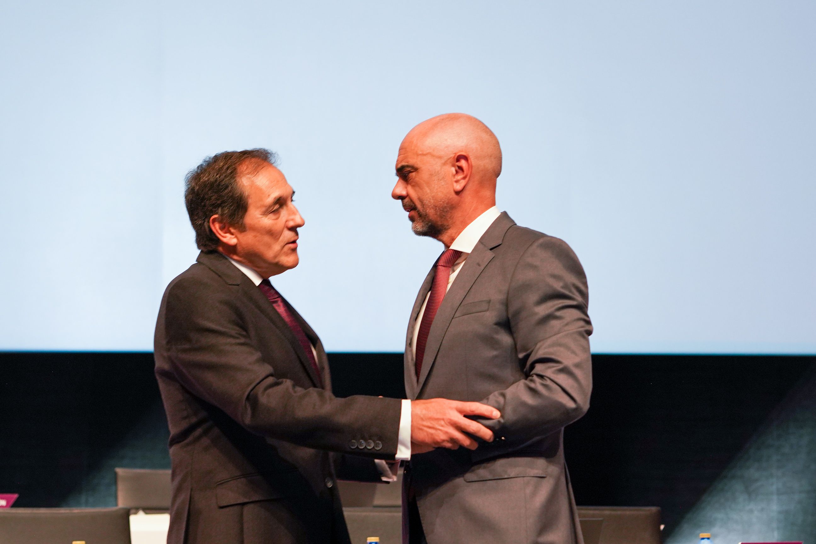 Txomin García presideneta eta Xabier Egibar zuzendari nagusia | Argazkia: Laboral Kutxa Txomin García presideneta eta Xabier Egibar zuzendari nagusia | Argazkia: Laboral Kutxa