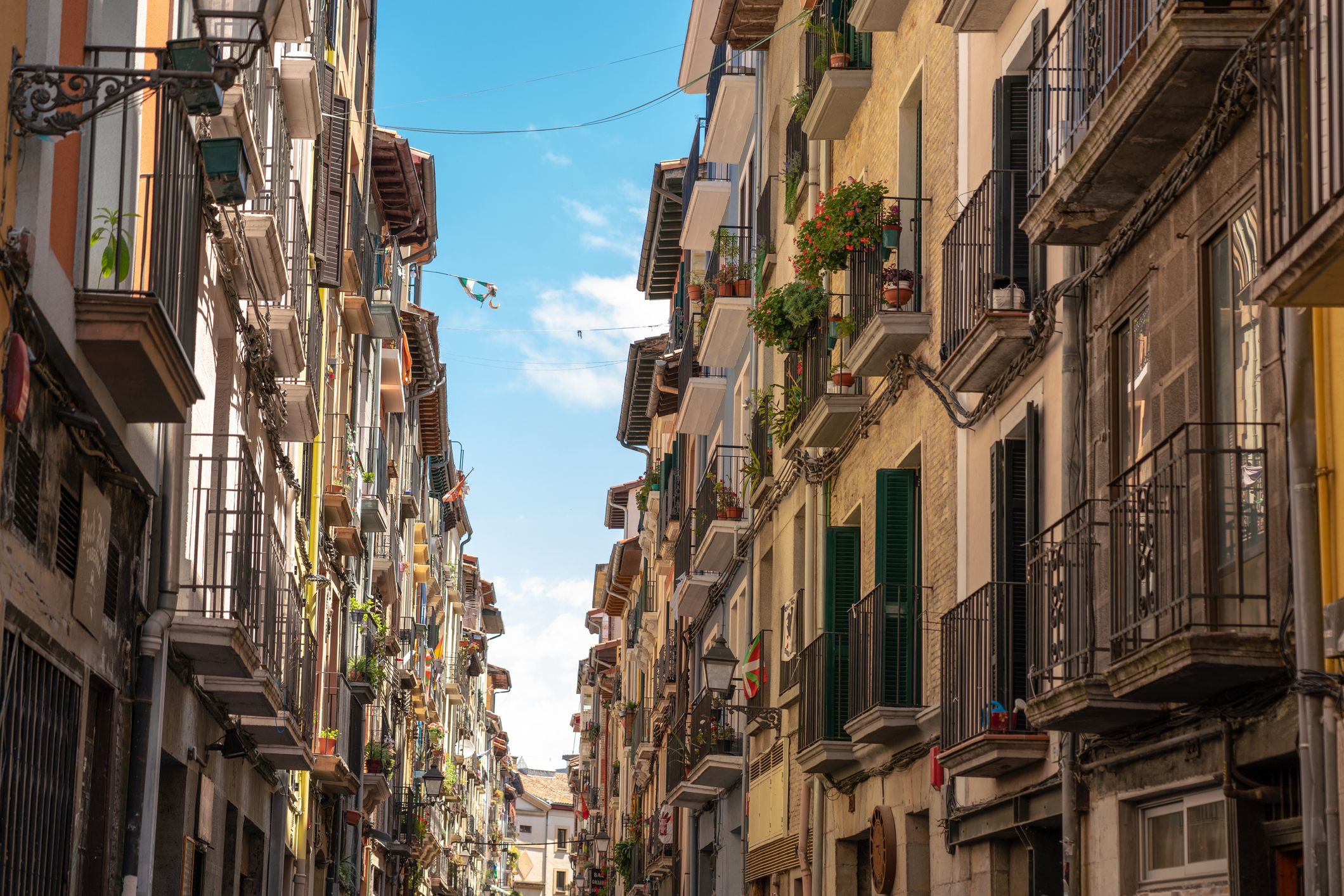 Etxebizitza batzuk | Argazkia: iStock Etxebizitza batzuk | Argazkia: iStock