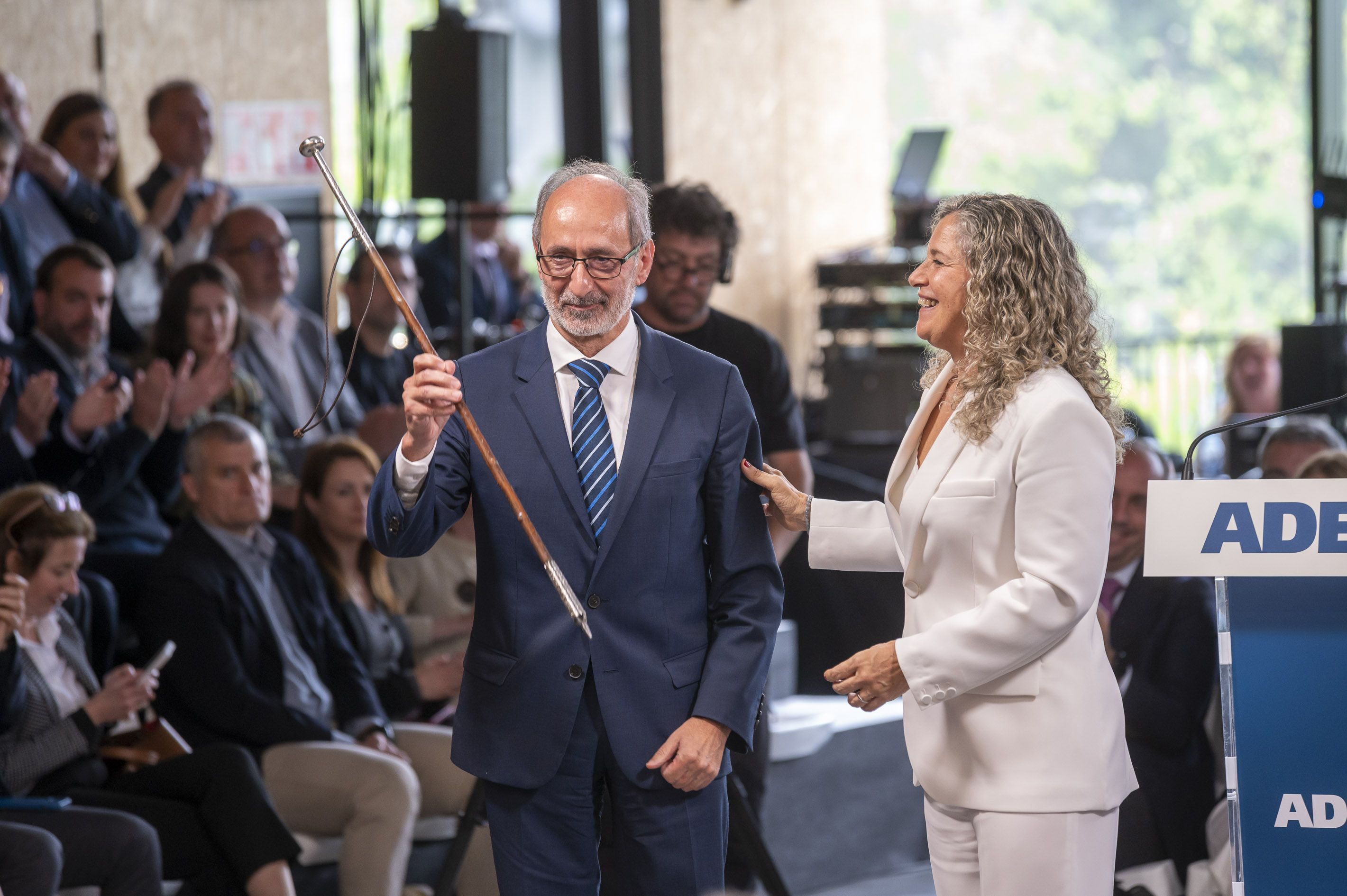 Eduardo Junkera eta Isabel Busto gaurko ekitaldian | Argazkia: Irekia Eduardo Junkera eta Isabel Busto gaurko ekitaldian | Argazkia: Irekia