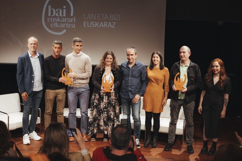 Bai Euskarari sarien aurtengo irabazleak | Argazkia: Bai Euskarari Elkartea Bai Euskarari sarien aurtengo irabazleak | Argazkia: Bai Euskarari Elkartea