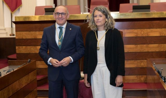 Aguirre, Ramiro Gonzalez Arabako diputatu nagusiarekin, izendapenaren egunean | Argazkia: Arabako Foru Aldundia Aguirre, Ramiro Gonzalez Arabako diputatu nagusiarekin, izendapenaren egunean | Argazkia: Arabako Foru Aldundia