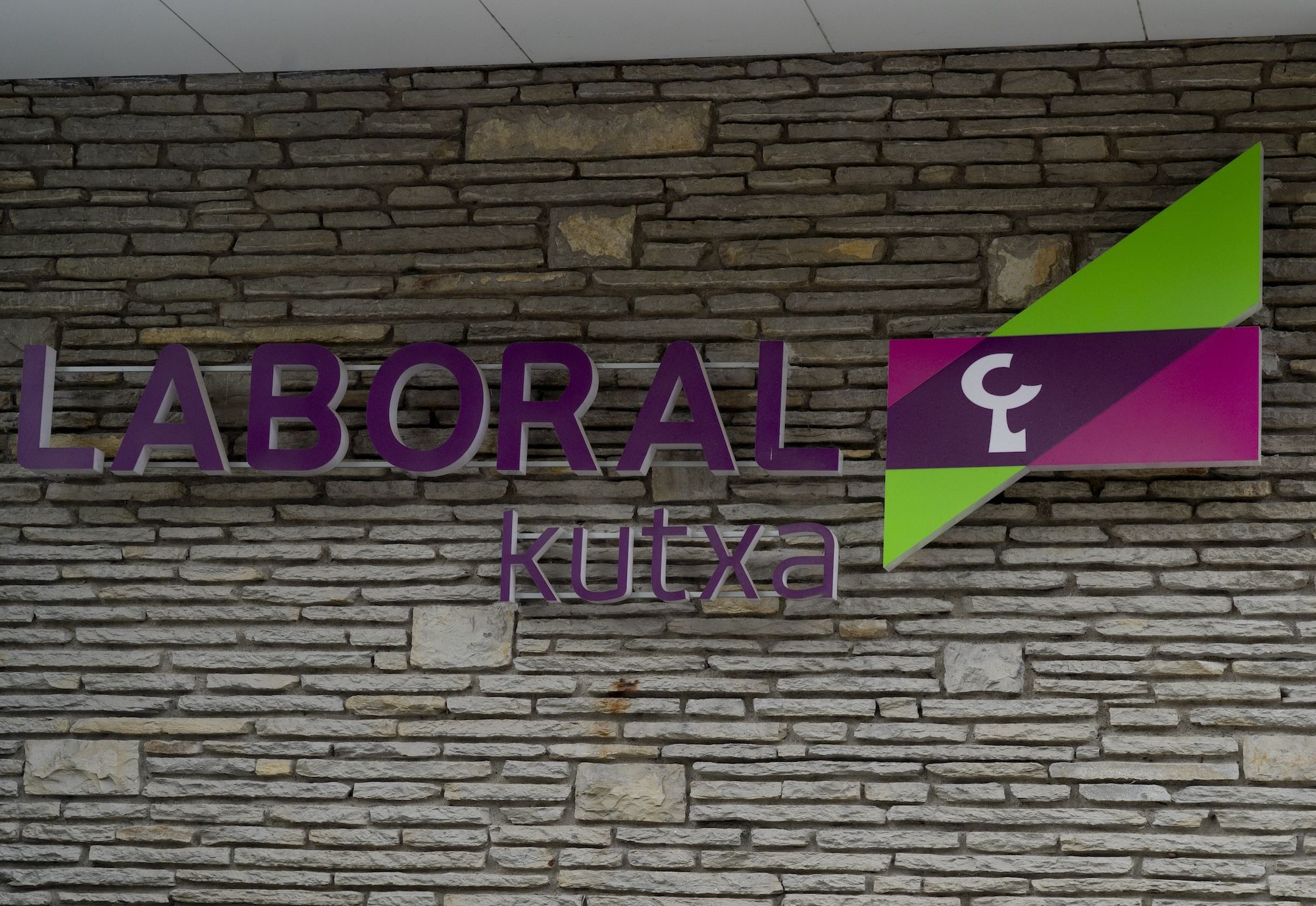 Laboral Kutxako egoitza, Arrasaten | Argazkia: Raul Bogajo/Foku