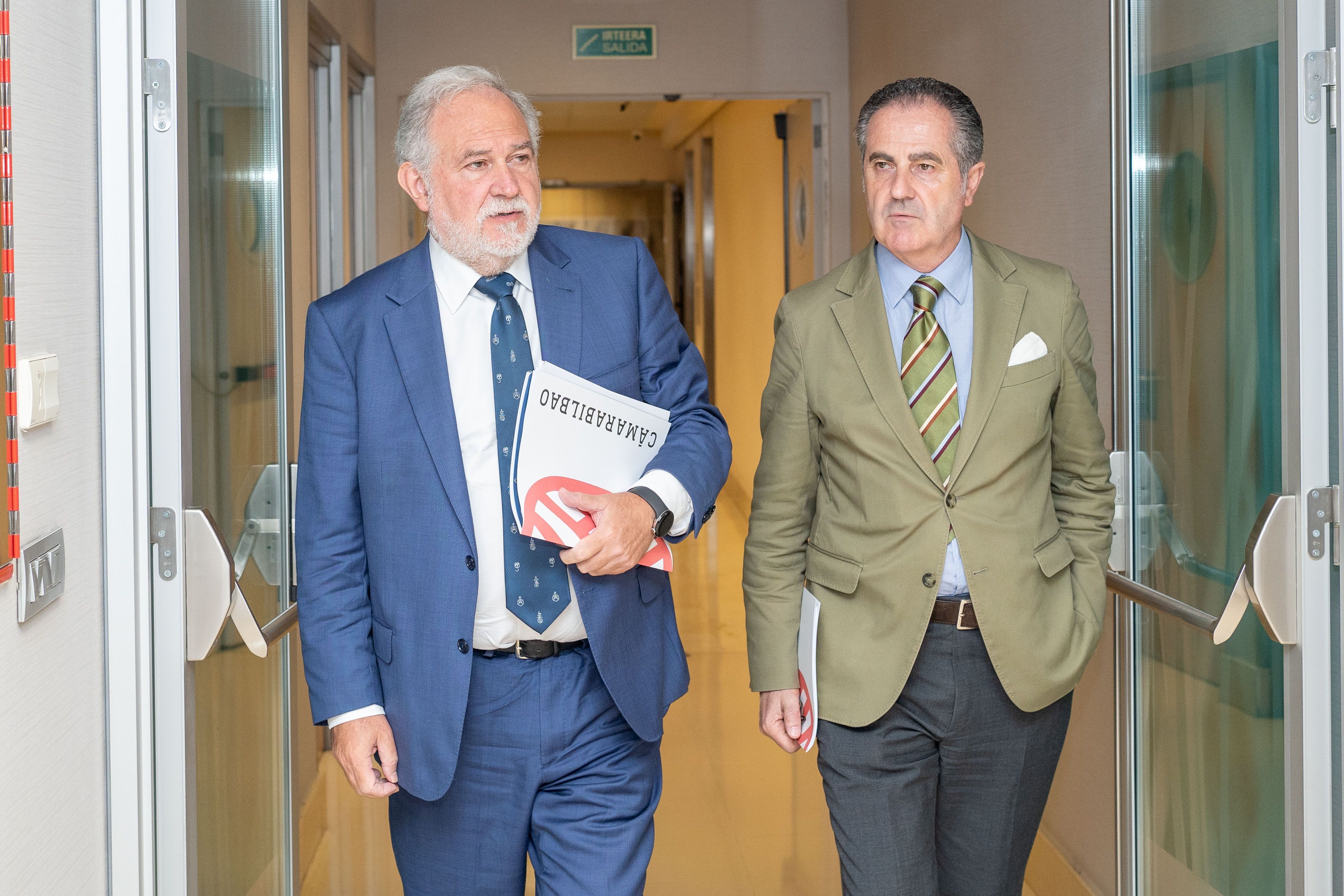 José Ignacio Zudaire (presidentea) eta Mikel Arieta-araunabeña (idazkari nagusia) | Argazkia: Bilboko Ganbera