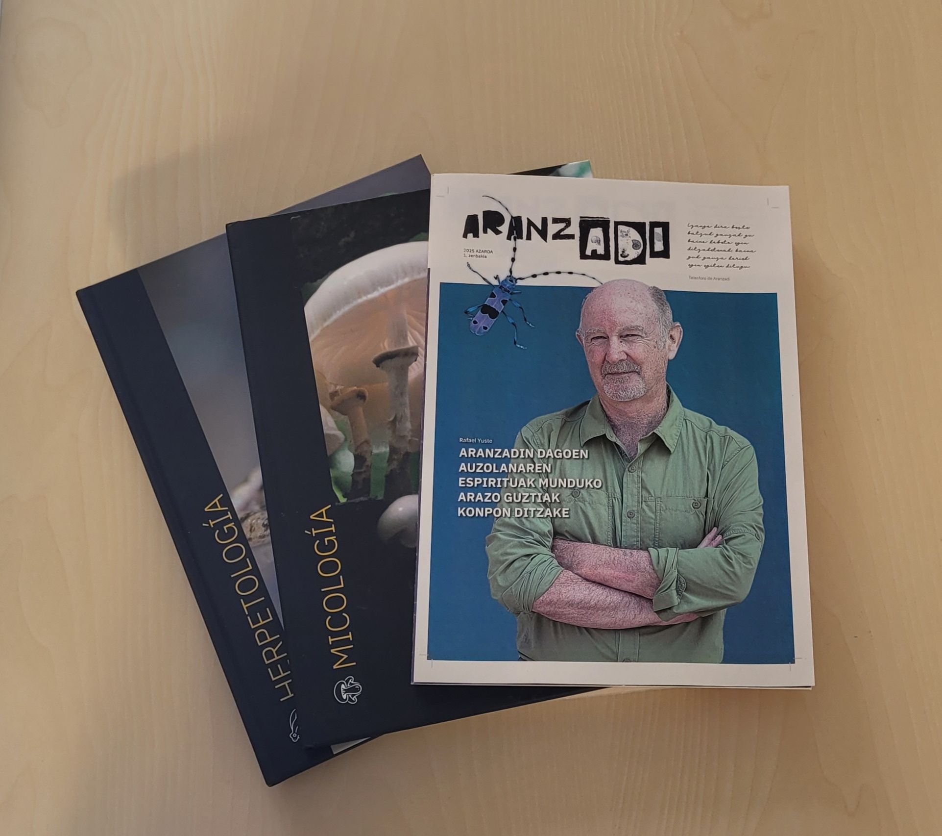 Lehenengo alearen azala | Argazkia: Aranzadi Zientzia Elkartea Lehenengo alearen azala | Argazkia: Aranzadi Zientzia Elkartea