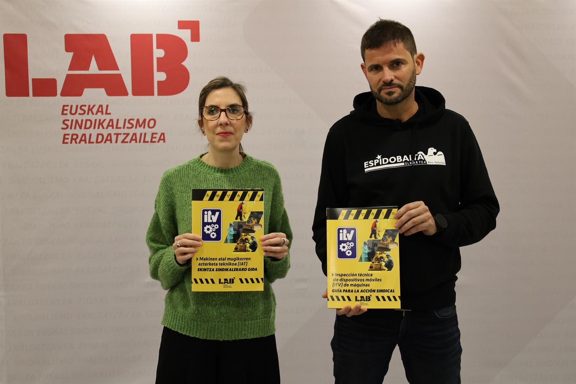 Ainhize Muniozguren eta Inko Iriarte | Argazkia: LAB sindikatua