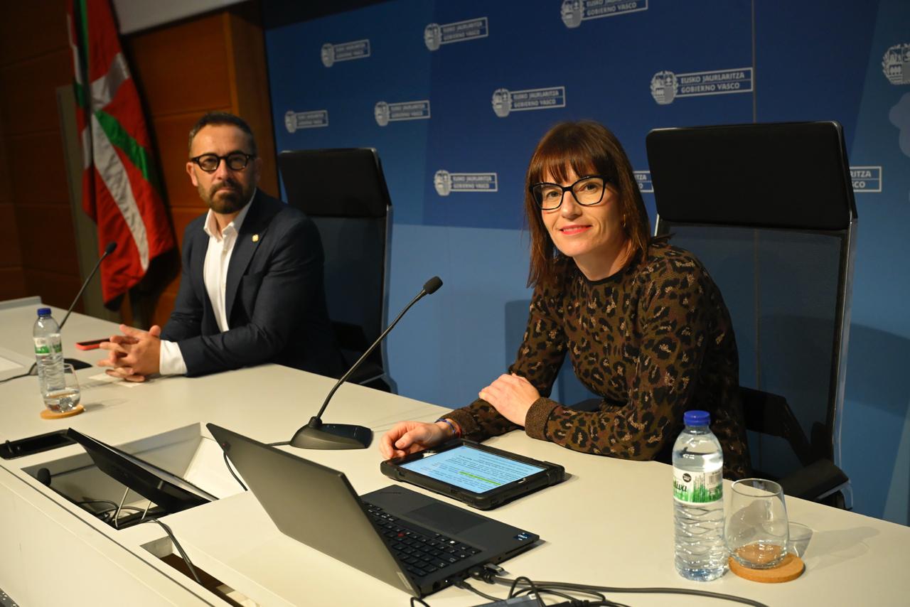 Itxaso eta Apraiz, gaur Gasteizen | Argazkia: Eusko Jaurlaritza Itxaso eta Apraiz, gaur Gasteizen | Argazkia: Eusko Jaurlaritza