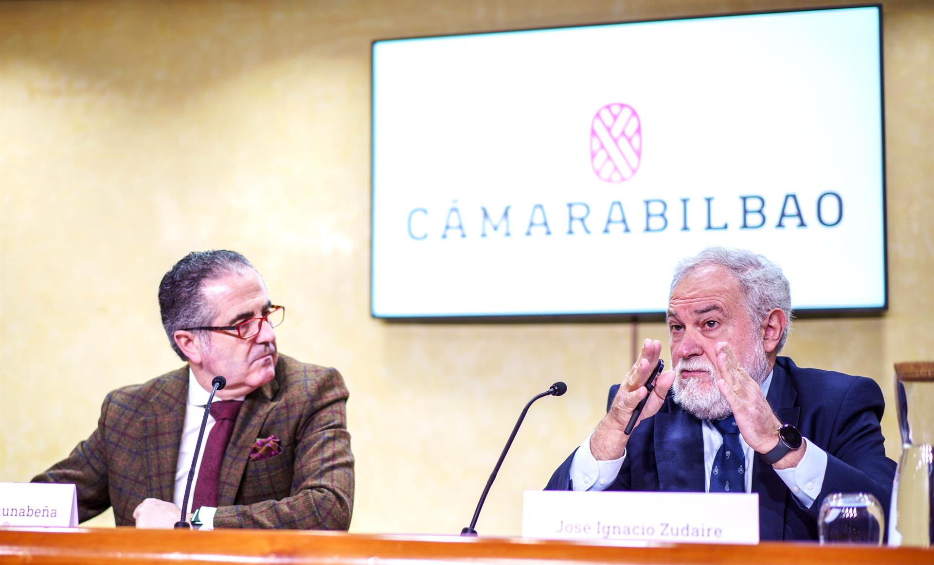 Mikel Arieta-Araunabeña eta José Ignacio Zudaire, gaur, Bilbon | Argazkia: Bilboko Ganbera