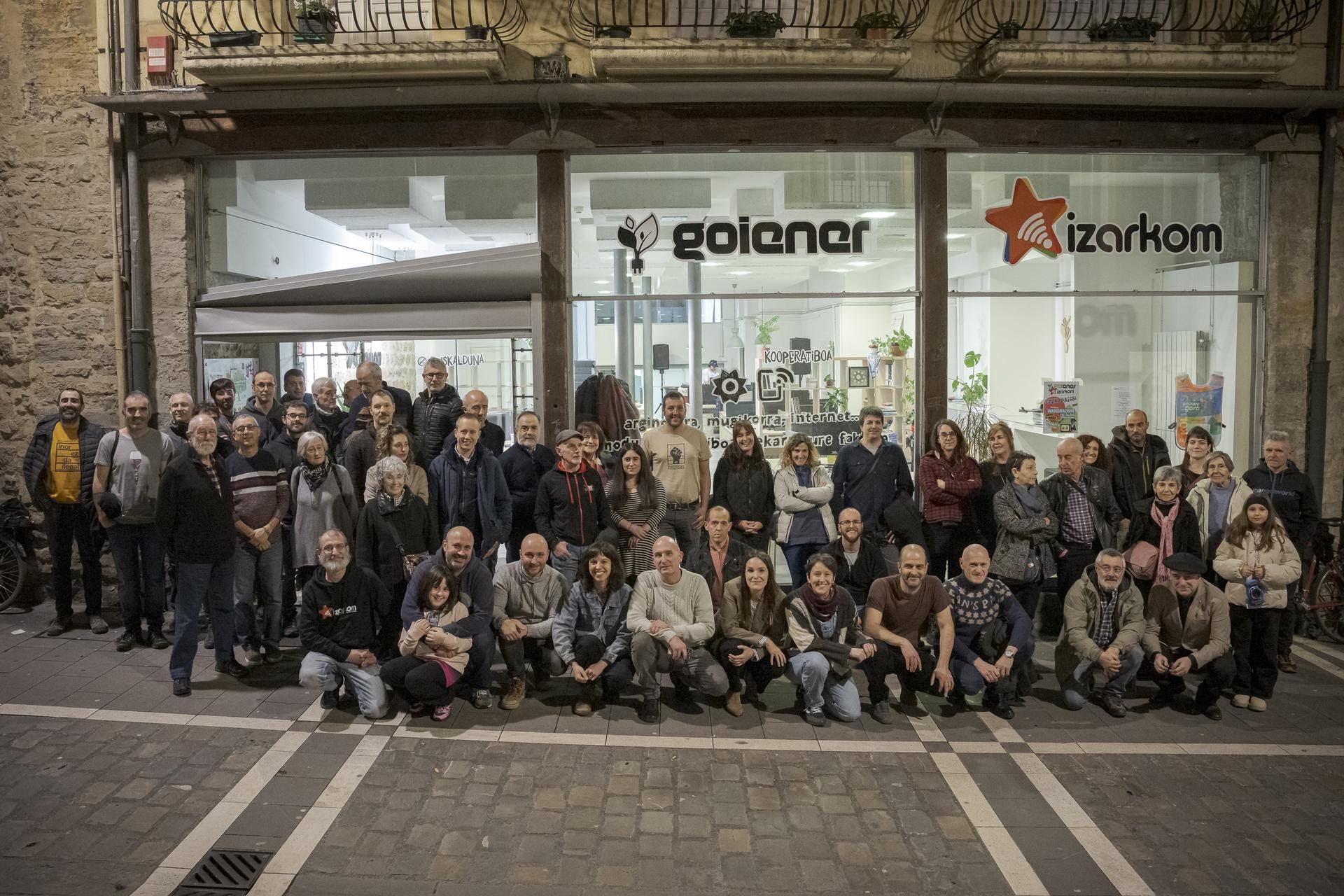 Argazkia: Goiener eta Izarkom