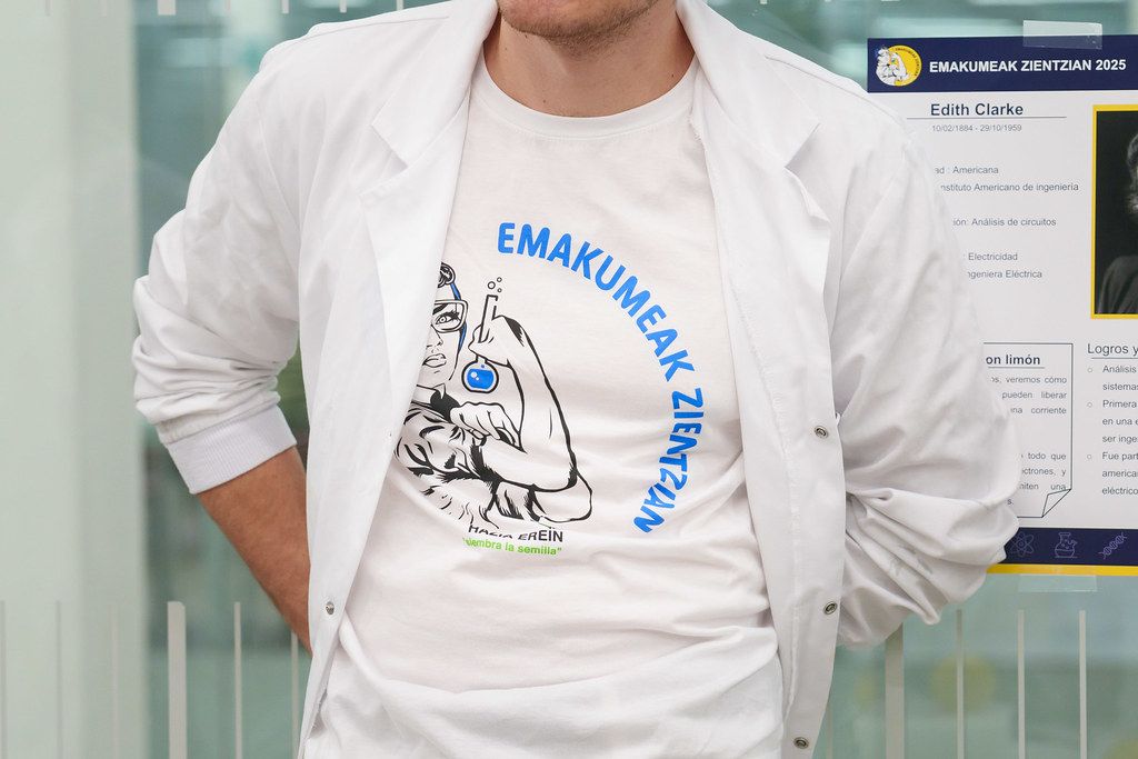 Argazkia: Emakumeak Zientzian