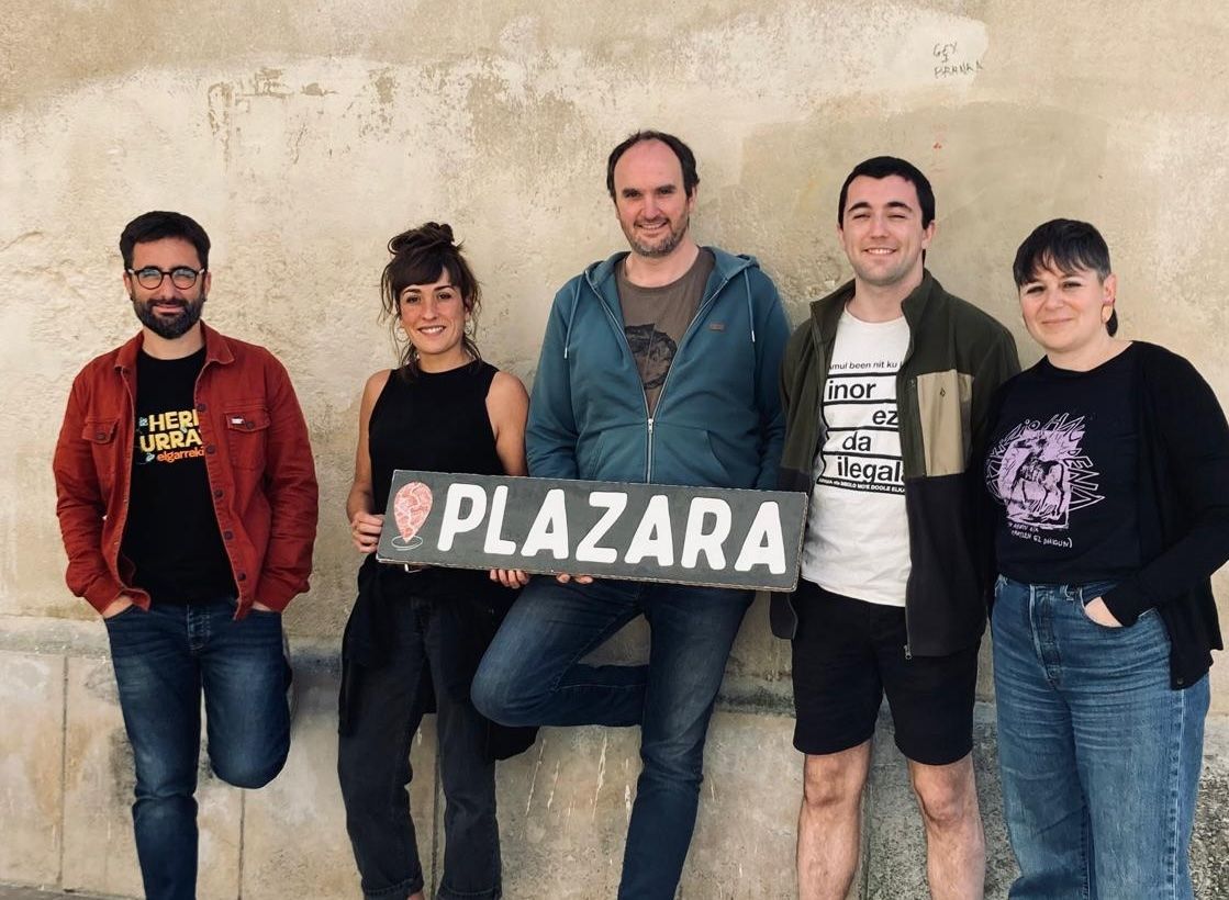 Plazara elkarteko zenbai kide | Argazkia: utzita