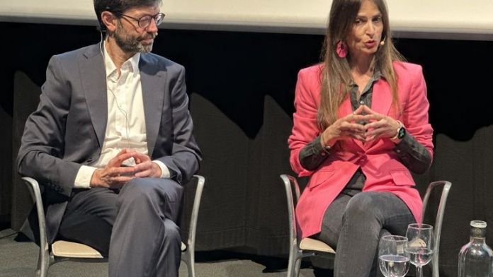 Bergara eta Agirre atzoko solasaldian | Argazkia: Irekia