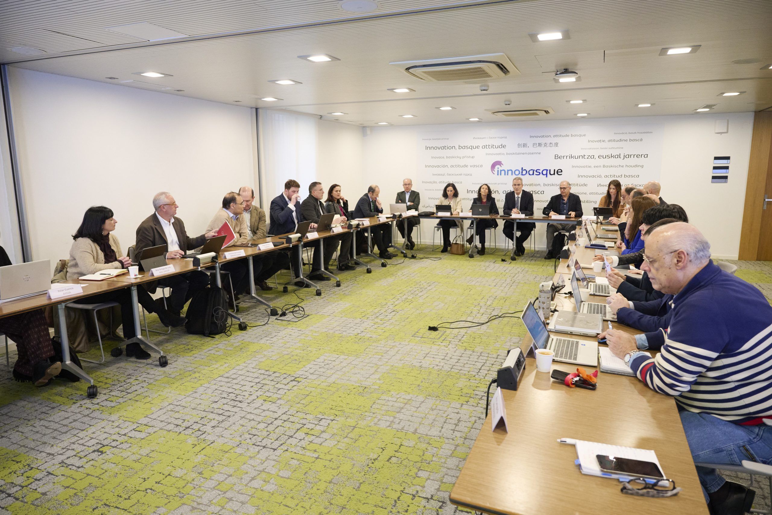 Innobasquen txostenaren aurkezpena | Argazkia: Innobasque Innobasquen txostenaren aurkezpena | Argazkia: Innobasque