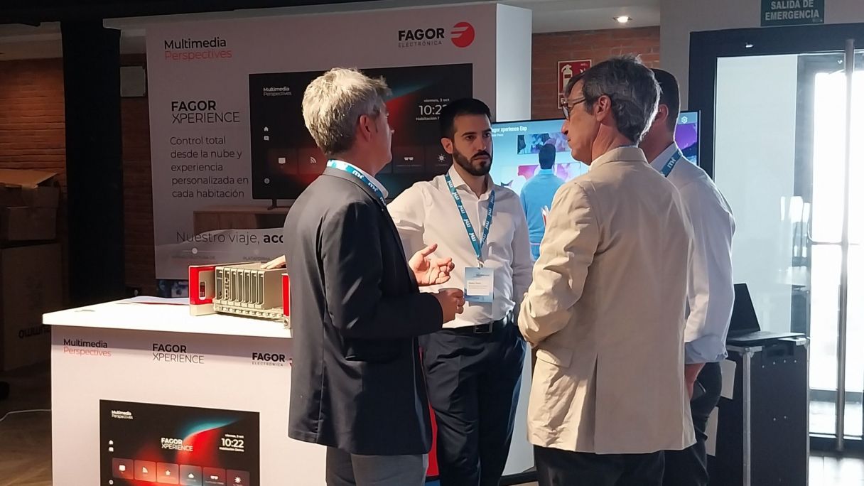Lantaldea, euren produktuak azoka baten aurkezten | Argazkia: Fagor Multimedia Perspectives