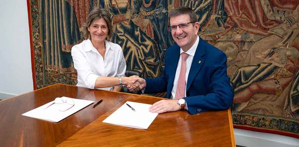 Marta Alonso eta Juan Jose Etxeberria | Argazkia: Deustuko Unibertsitatea