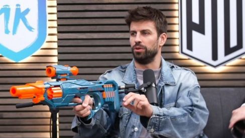 europapress 4971373 exfutbolista gerard pique porta lanzador nerf programa after kings repasa 11 640x380