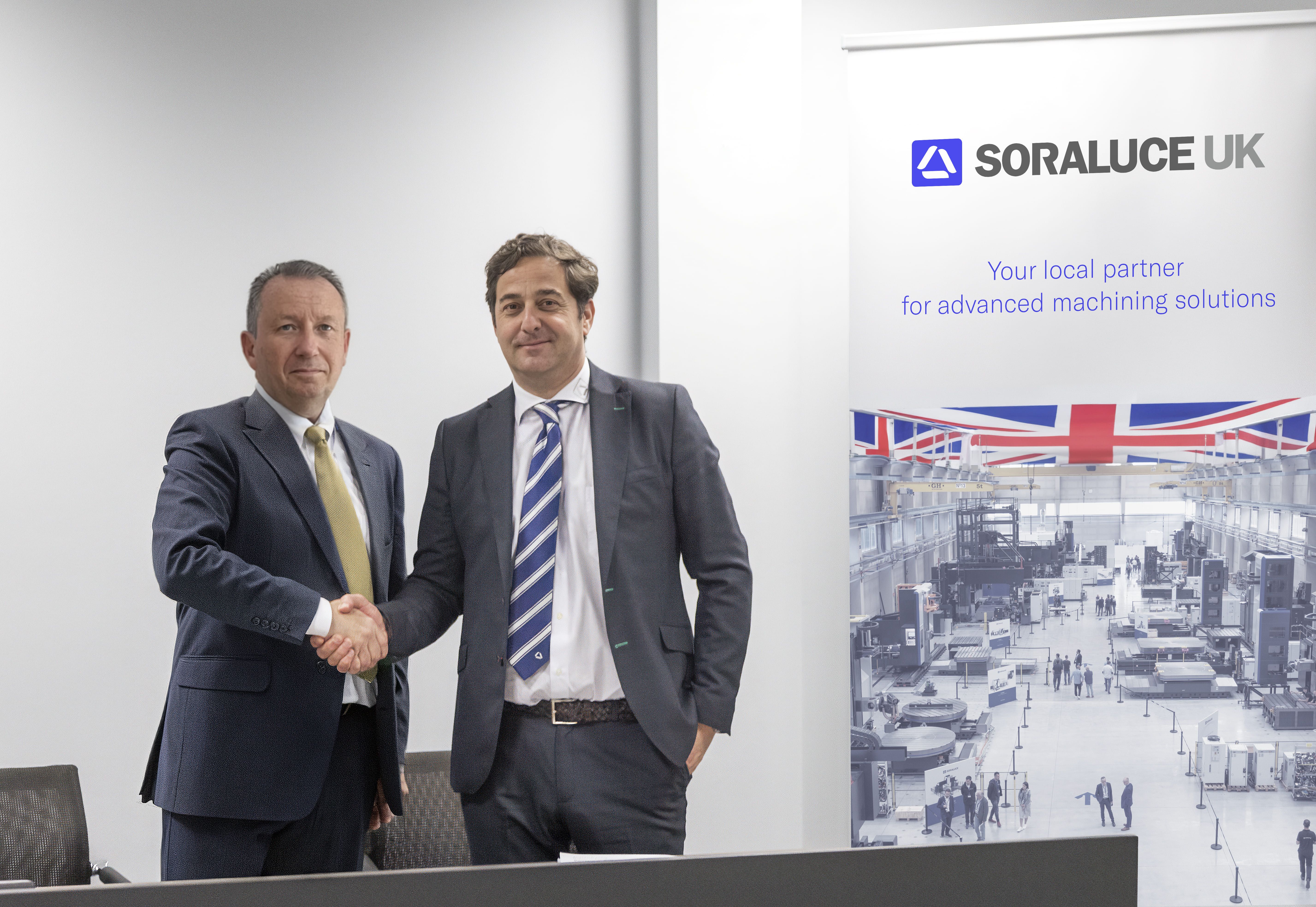 Graeme Thomas, Soraluce UKko zuzendaria eta Rafa Idigoras Soraluceko zuzendari nagusia | Argazkia: Soraluce