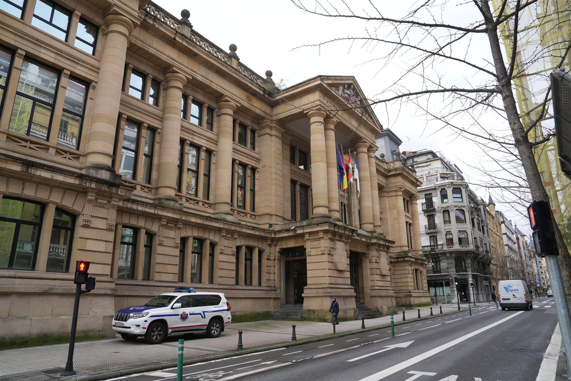 Donostiako justizia eraikin bat | Argazkia. Europa Press Donostiako justizia eraikin bat | Argazkia. Europa Press
