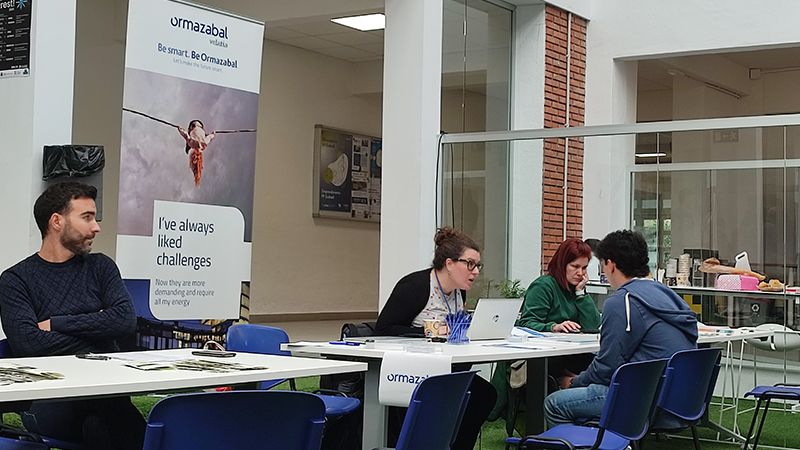 2024ko Arratiako Enplegu Azoka | Argazkia: Errota Fundazioa 2024ko Arratiako Enplegu Azoka | Argazkia: Errota Fundazioa