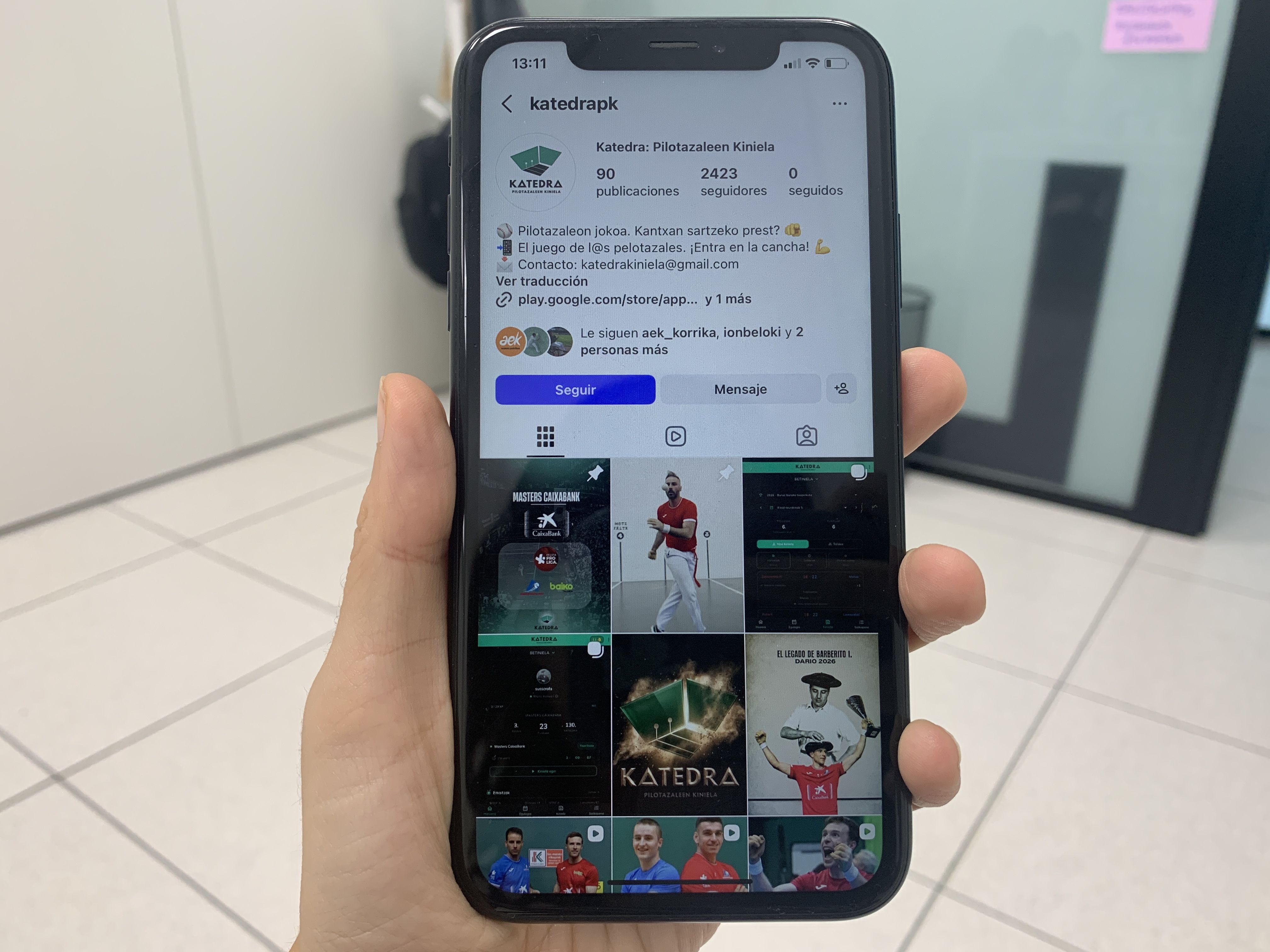 Katedrak aplikazio propioa izateaz gain, Instagramen ere jarraitzeko kontua du | Argazkia: EnpresaBIDEA