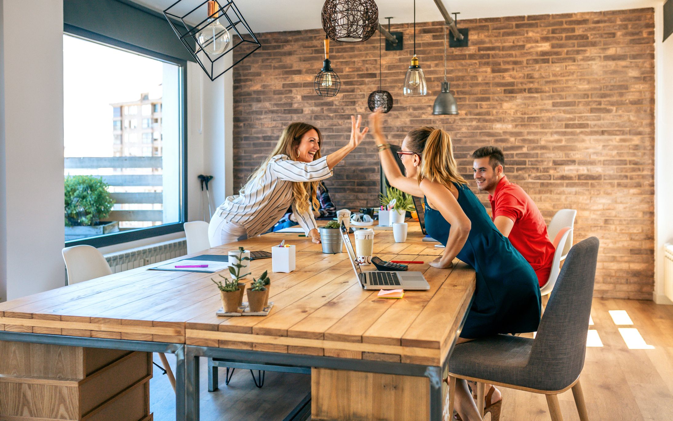 Bulego batean giro onean lanean| Argazkia: iStock 